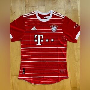 Bayern Munich 2022/2023 Player Version Home Jersey - Medium